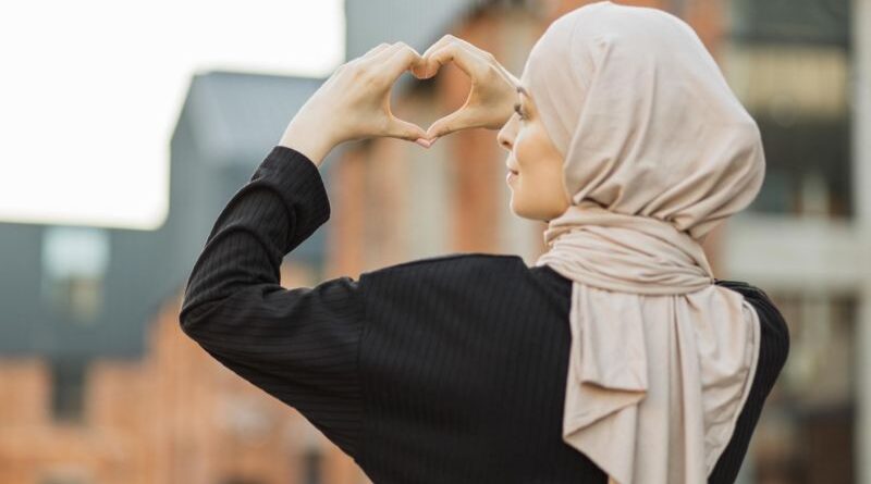 ladies-love-heart